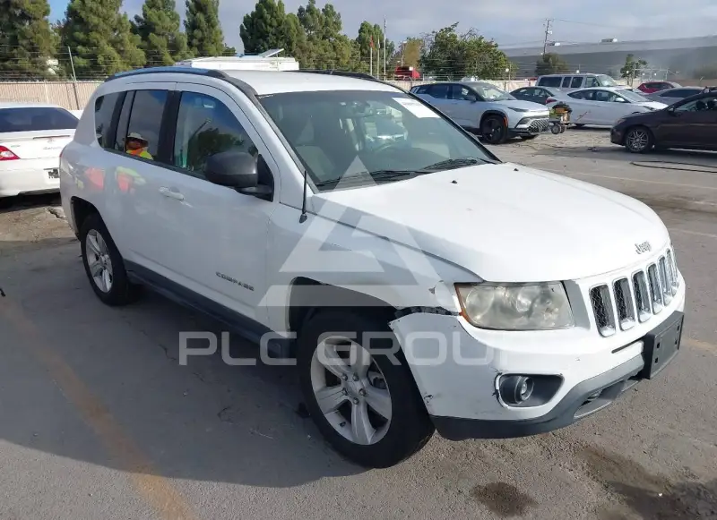 2012 Jeep COMPASS photo