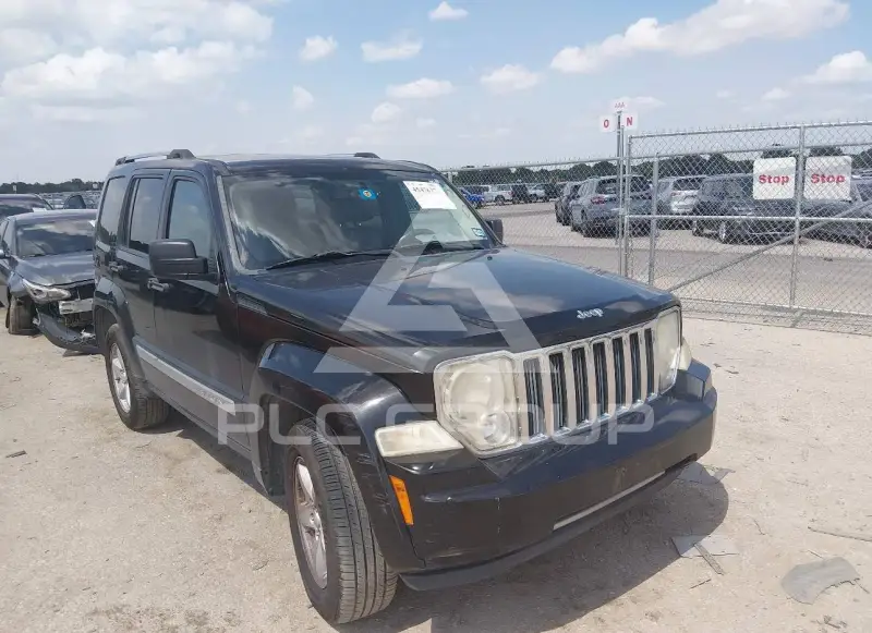 2012 Jeep LIBERTY фото