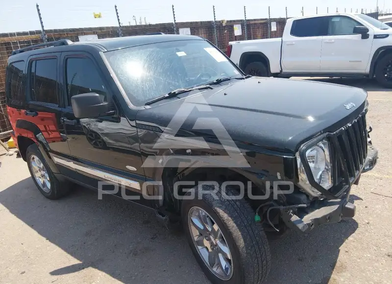 2012 Jeep LIBERTY фото