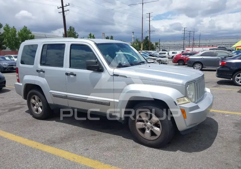 2012 Jeep LIBERTY фото