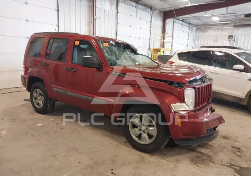 2012 Jeep LIBERTY фото