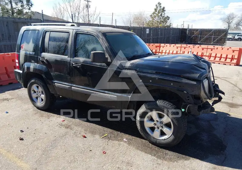 2012 Jeep LIBERTY фото