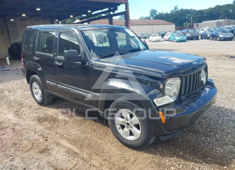 2012 Jeep LIBERTY photo
