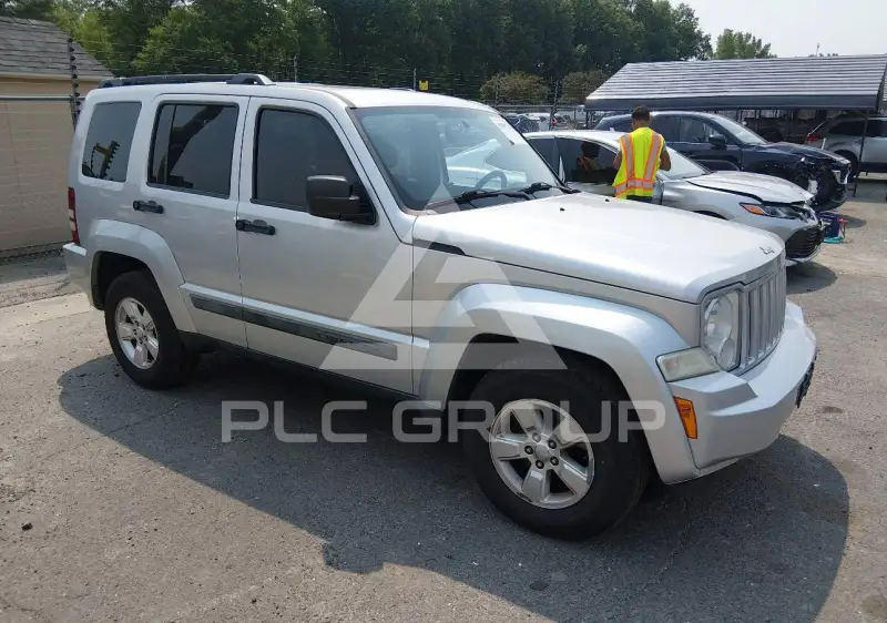 2012 Jeep LIBERTY фото