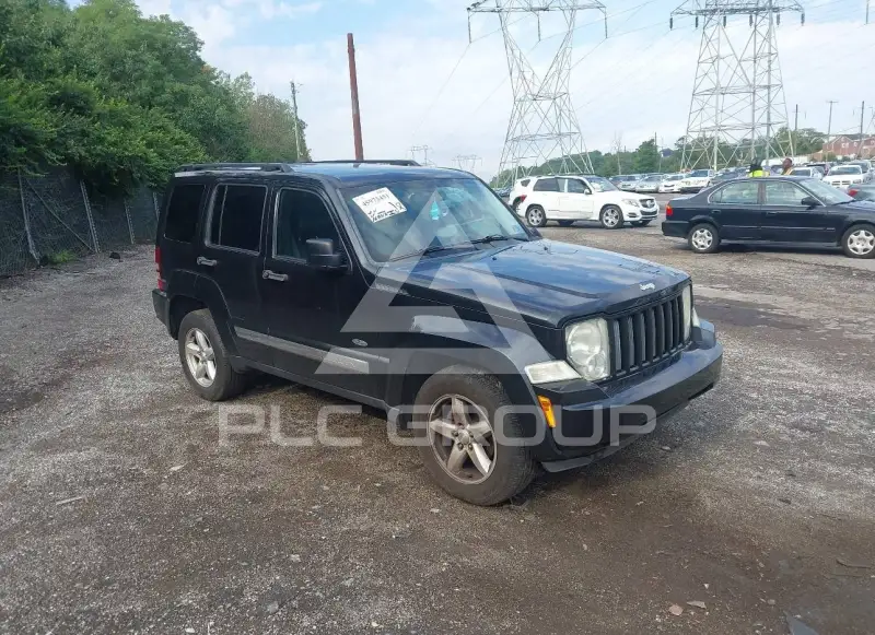2012 Jeep LIBERTY фото