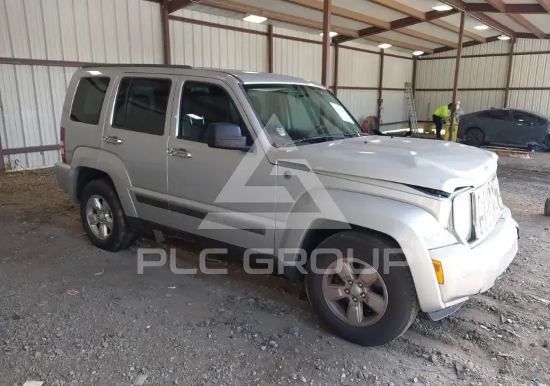2012 Jeep LIBERTY фото