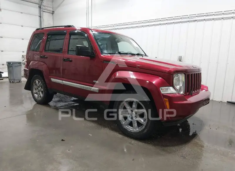2012 Jeep LIBERTY фото