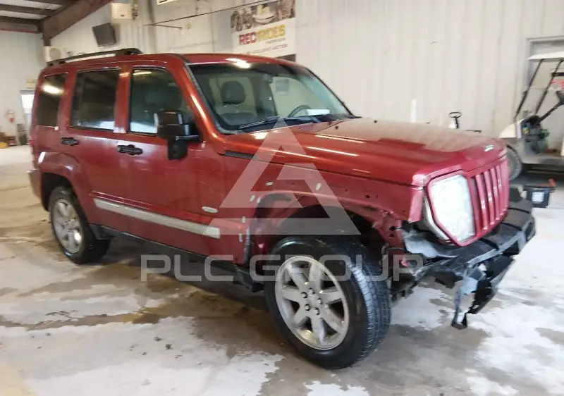 2012 Jeep LIBERTY фото