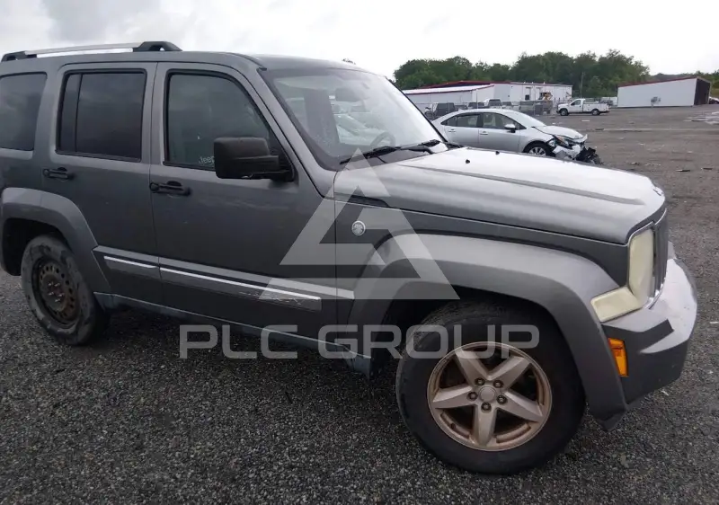 2012 Jeep LIBERTY фото