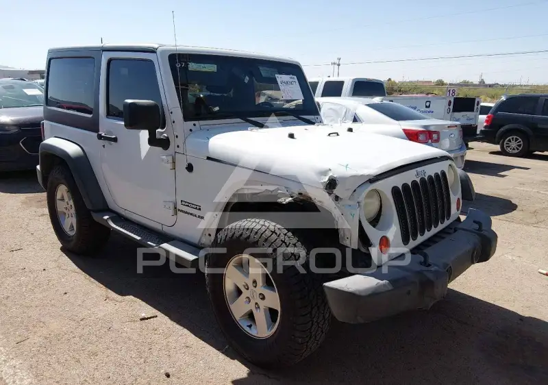 2012 Jeep WRANGLER фото