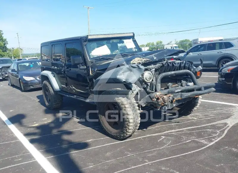 2012 Jeep WRANGLER фото
