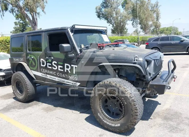 2012 Jeep WRANGLER фото