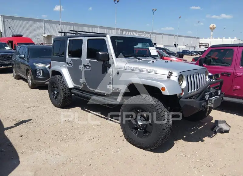2012 Jeep WRANGLER фото