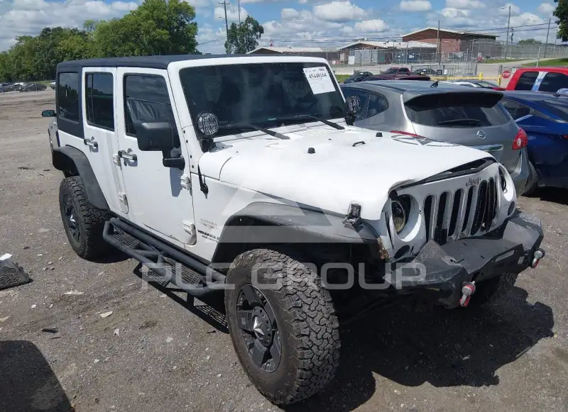 2012 Jeep WRANGLER photo