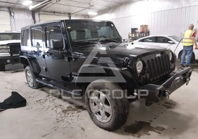 2012 Jeep WRANGLER фото