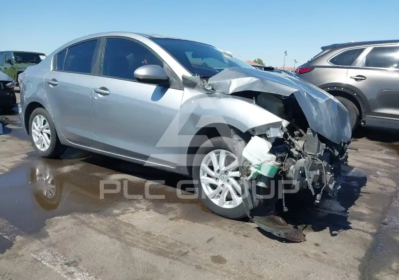 2012 Mazda 3 photo