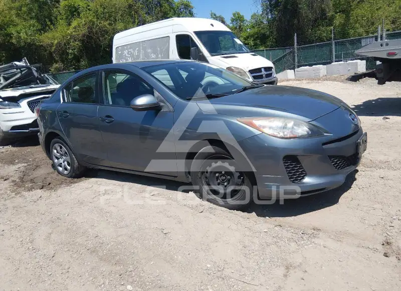 2012 Mazda 3 фото
