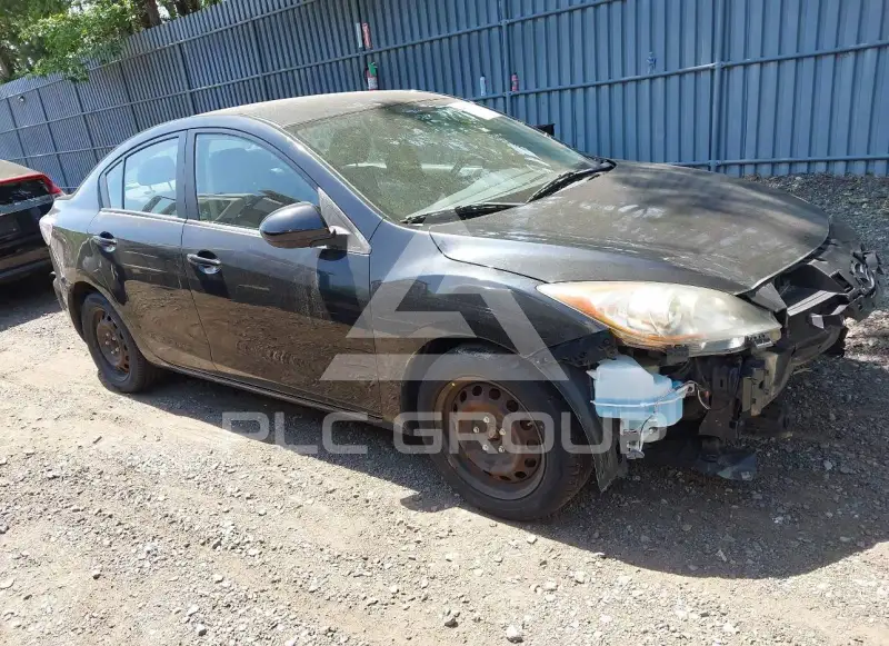 2012 Mazda 3 photo
