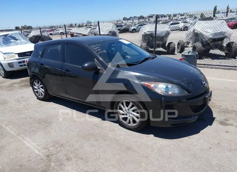 2012 Mazda 3 фото