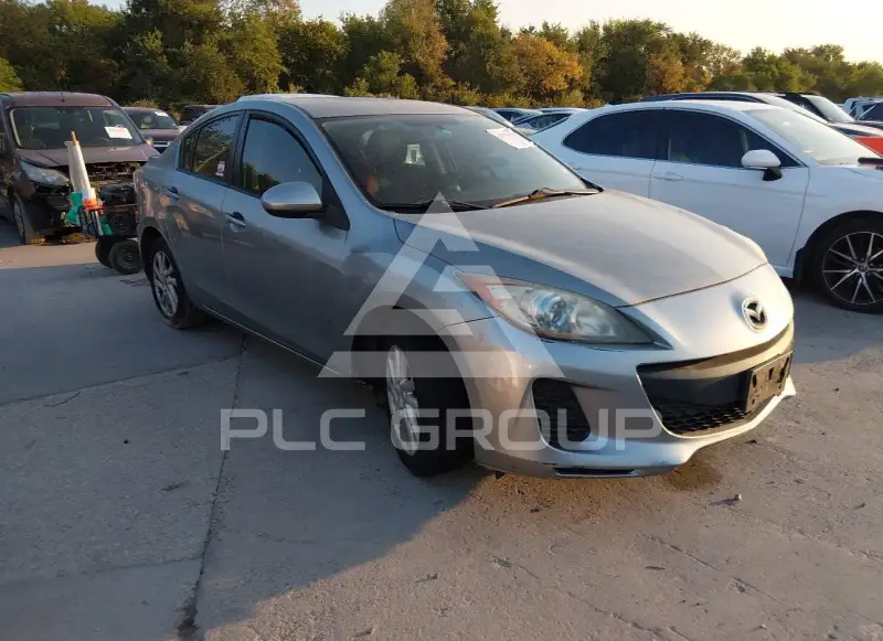 2012 Mazda 3 photo