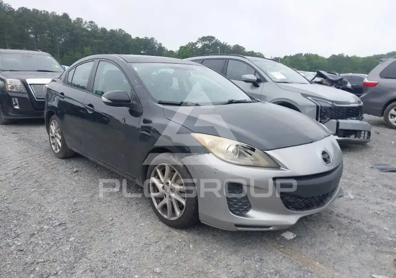2012 Mazda 3 photo