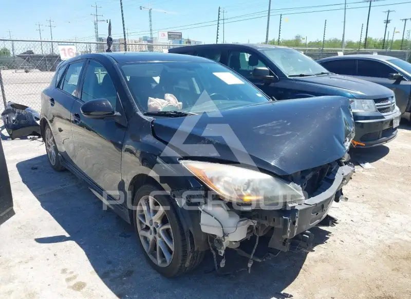 2012 Mazda 3 photo