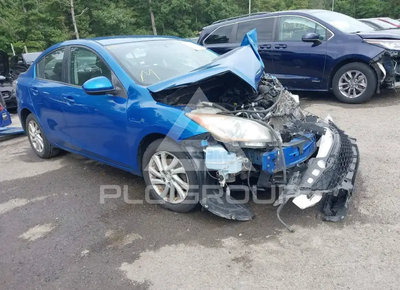 2012 Mazda 3 photo