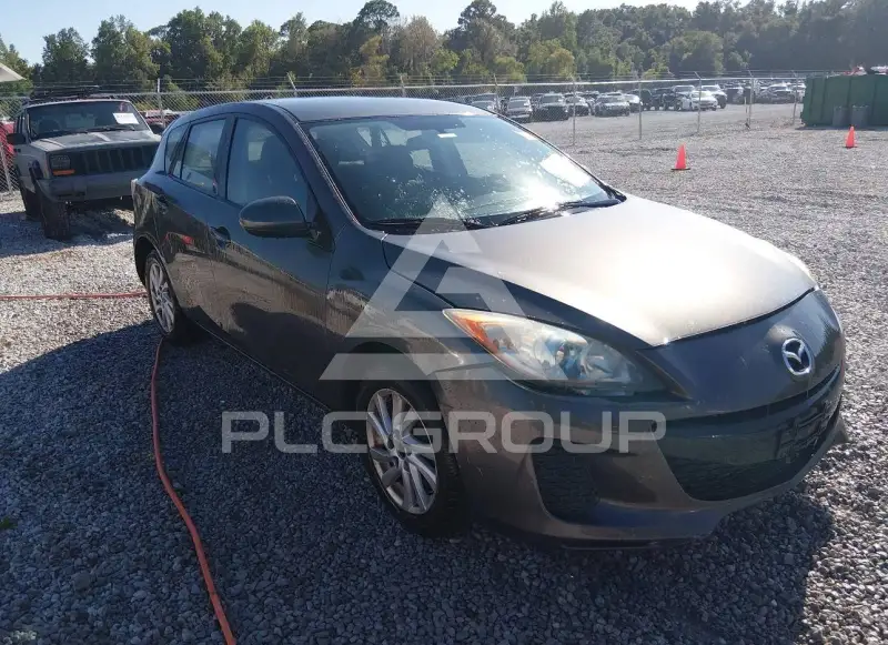2012 Mazda 3 photo
