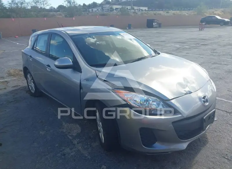 2012 Mazda 3 фото