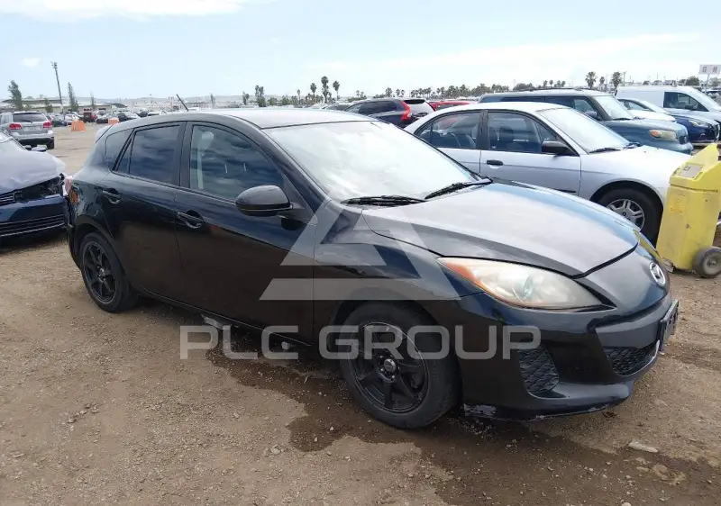2012 Mazda 3 photo