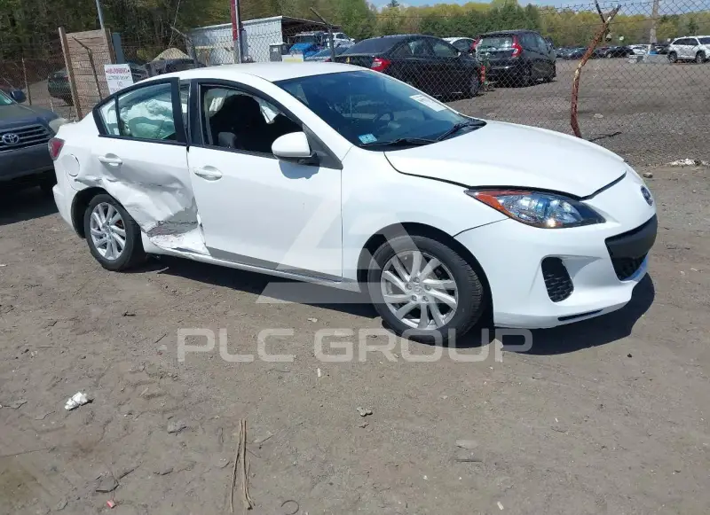 2012 Mazda 3 photo