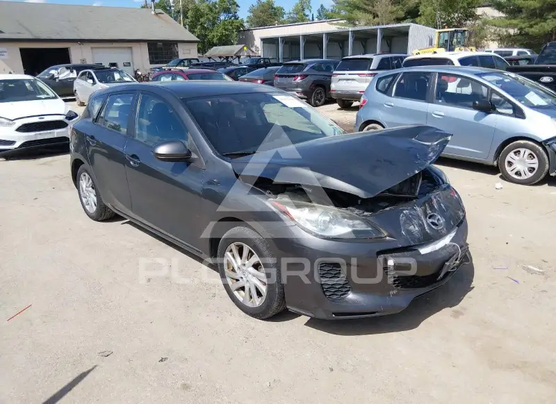 2012 Mazda 3 photo