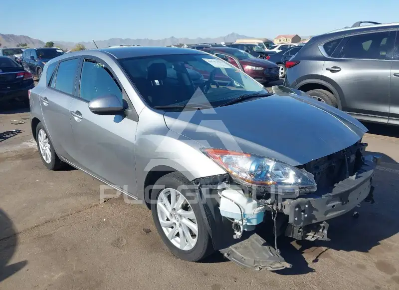 2012 Mazda 3 photo