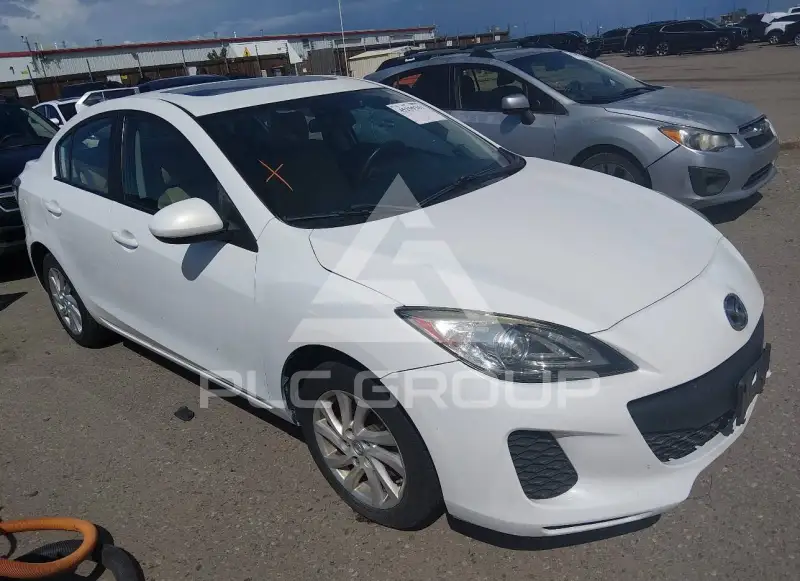 2012 Mazda 3 photo