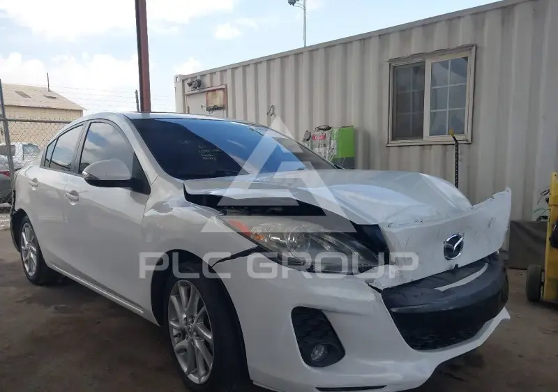 2012 Mazda 3 photo
