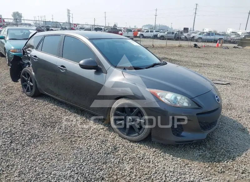2012 Mazda 3 photo