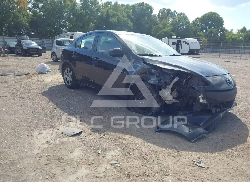 2012 Mazda 3 photo