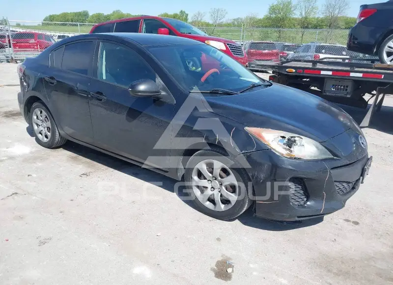2012 Mazda 3 фото