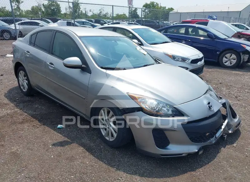 2012 Mazda 3 фото
