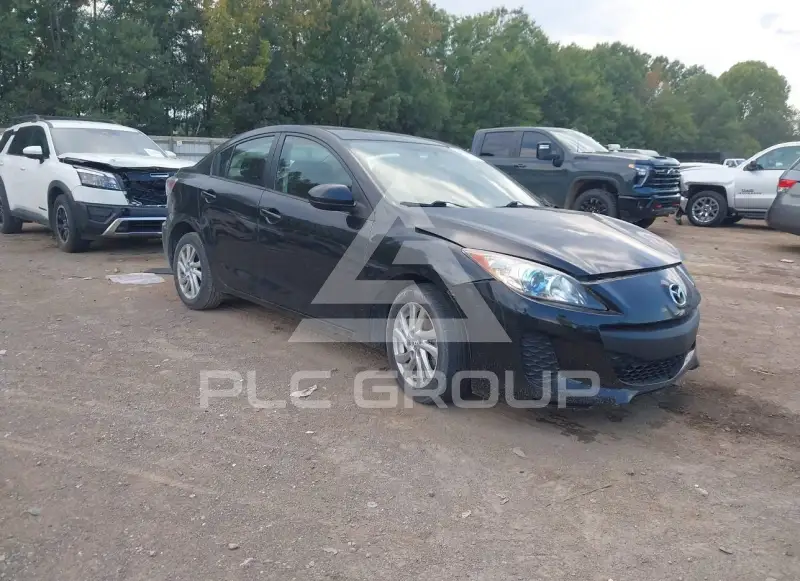 2012 Mazda 3 photo