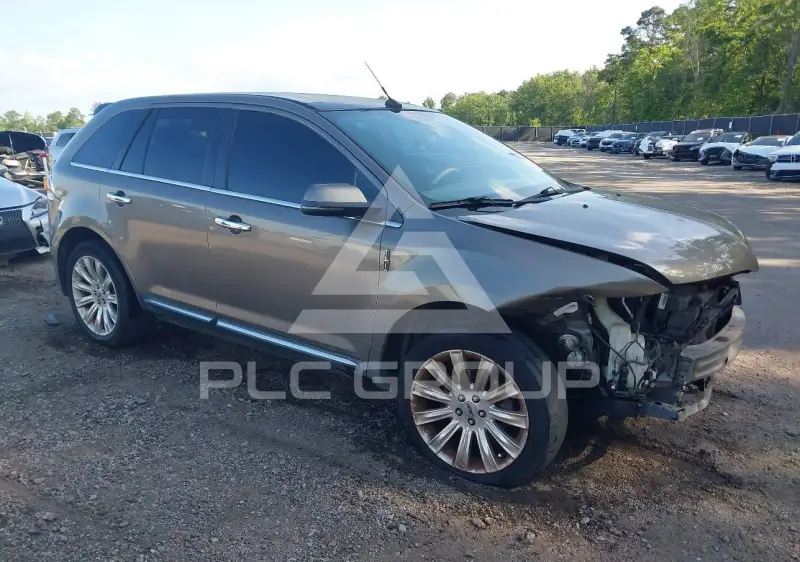 2012 Lincoln MKX photo