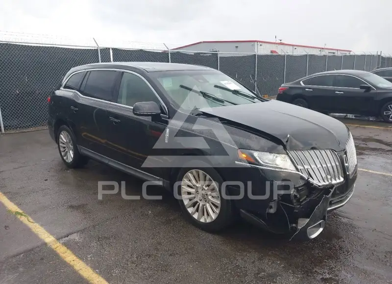2012 Lincoln MKT фото
