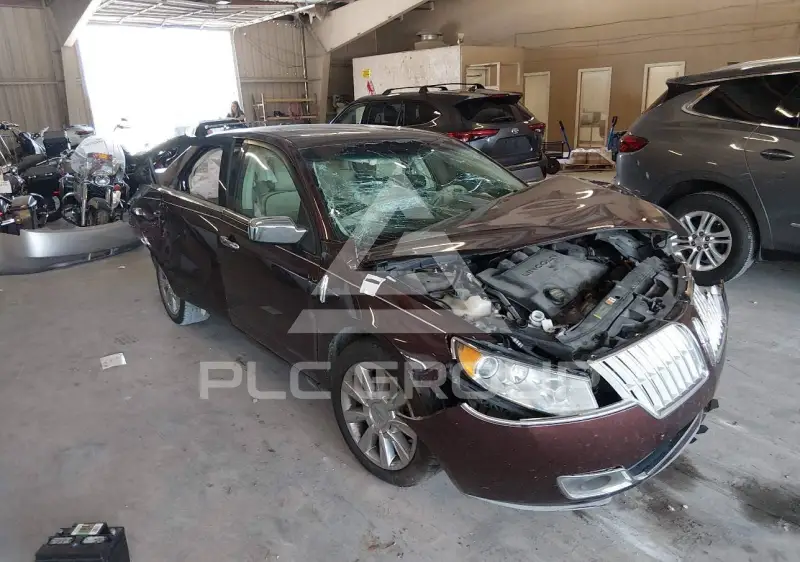 2012 Lincoln MKZ photo