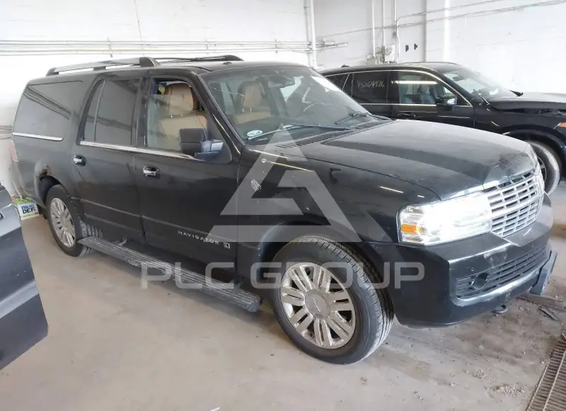 2012 Lincoln NAVIGATOR фото