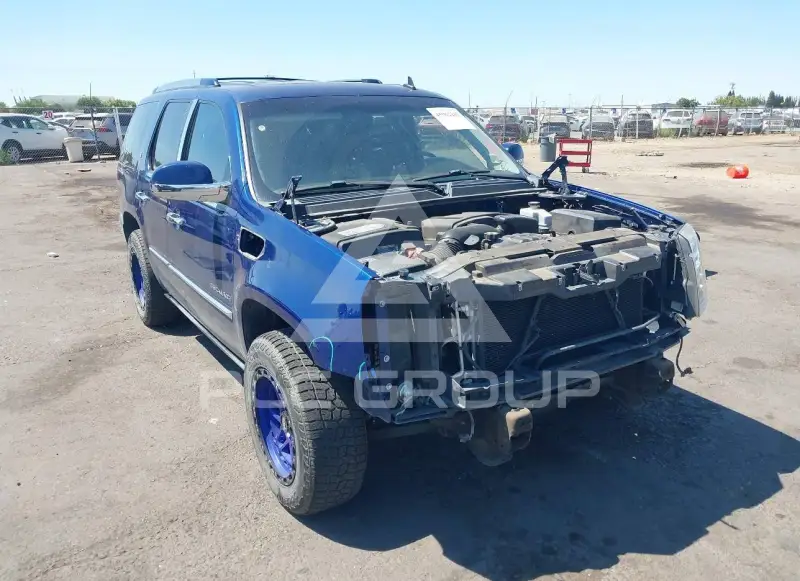 2012 Cadillac ESCALADE photo