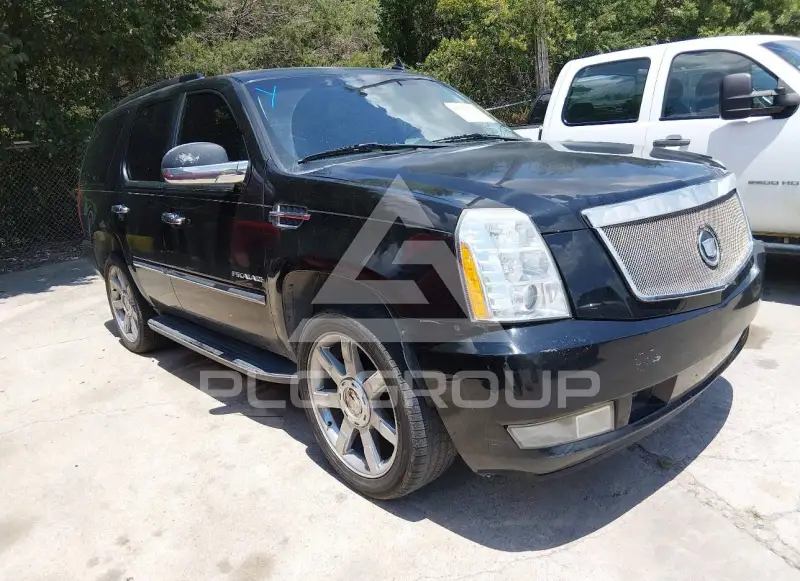 2012 Cadillac ESCALADE фото
