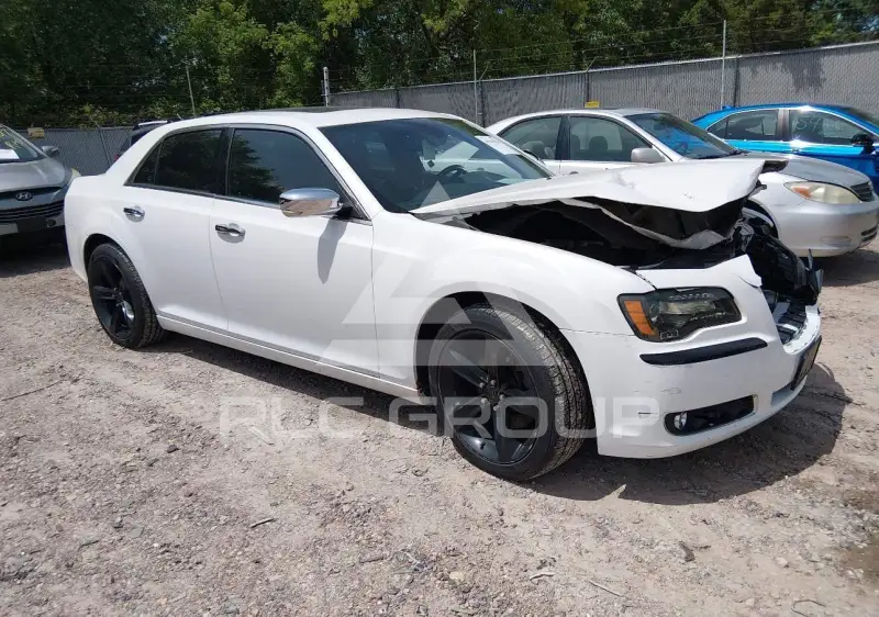 2012 Chrysler 300 фото