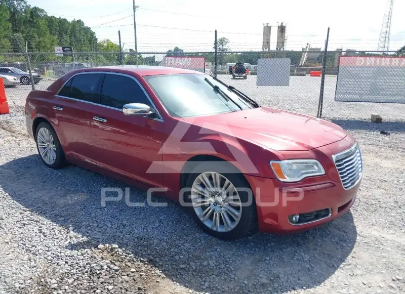 2012 Chrysler 300 фото