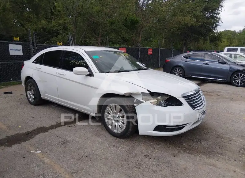 2012 Chrysler 200 photo