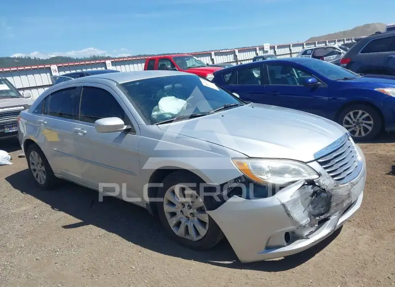 2012 Chrysler 200 photo